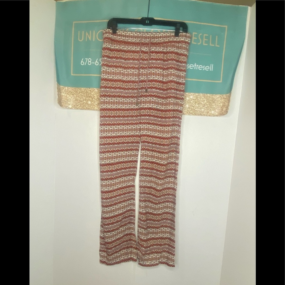 Lucy & Laurel size Medium pants
